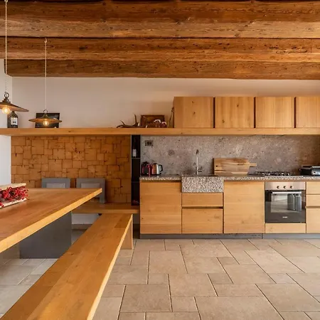 Alloggio per agriturismo Casera Cornolera *